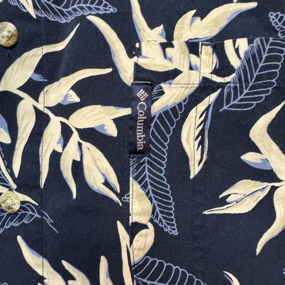 Columbia Mens XL Navy‎ Blue Button Up Shirt Short Sleeve Leaf Print Hawaiian